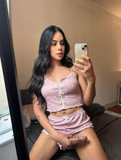 MedellíN Sara - Foto fd8f3901-aa53-4a9d-9278-87251c7c1256