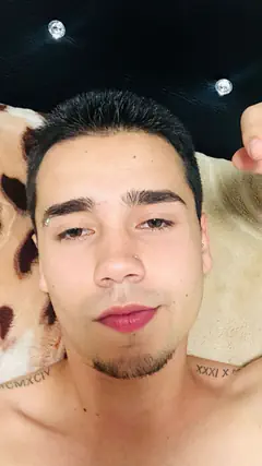 Alexis - Foto fd9bd6ab-42c5-4c2d-186a-f147a182c900