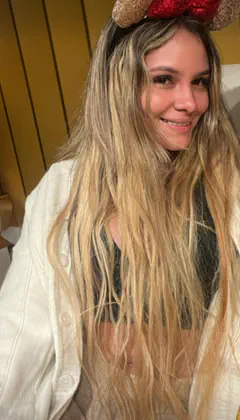 Vicky  - Foto fdf43031-de36-4af5-9758-984064257374