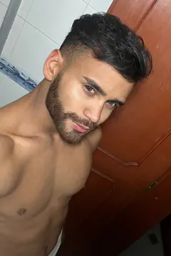 Lucas - Foto fe1d0f3c-0b43-49d0-9fc5-9bb15fae9c96