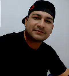 Erick - Foto fec82b31-f8a3-44f0-acf3-1c4181d3ccbf