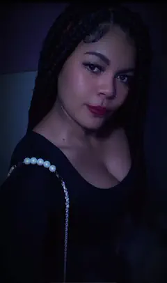 Angela - Foto ff0d8dde-f434-4199-a766-b05cd148b967