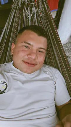 Cristian - Foto ffae8882-1679-47c3-80ae-196d818a16fa