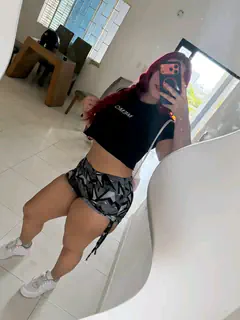 Natacha - Foto ffbe7a70-ed0f-4bfa-9e3d-213e9205849f