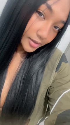 Victoria Fox - Foto 0312d823-c240-4075-be83-7fb6f5b25b90