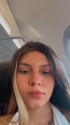 Vicky  - Foto 06984eb2d8ec4620abb876538e4d4b4a