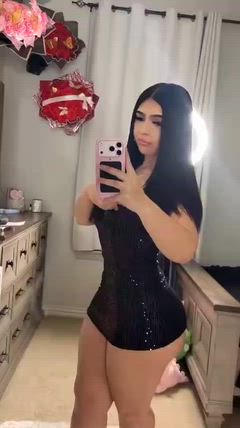 Adriana - Foto 120621da-5503-4fd5-a76c-3018b2582b66