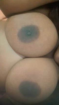 Helen - Foto 15423ef7-f0b4-4243-8c27-b2b4153567c6