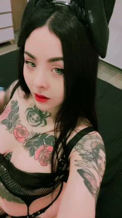 Emy - Foto 291674ae-d4fe-4136-8d4f-357fa65e6ec3