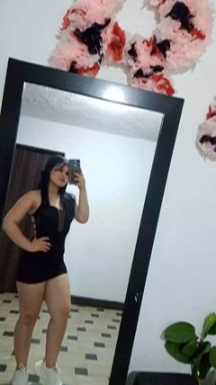 Salome Aries - Foto 388ce6c1-67a2-437f-88f5-7b91091a8c9f