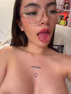 Yasmin - Foto 4264e55a-2a0f-4167-b76d-419bd39919a7