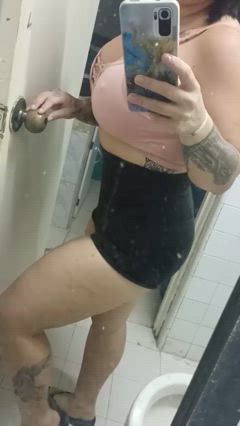 Yeimi - Foto 45cb21c08363495093efc5a549624dac