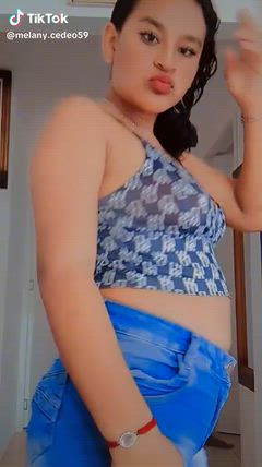 Pamela - Foto 4d3e317f-273c-40e3-b9d1-fbe2a099d17c