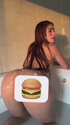 Camila - Foto 4f29f399-b912-442c-88f5-176caf8055db