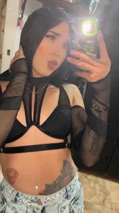 Emiliana - Foto 50bd6507973e4ab28a7d36076b4cac3b