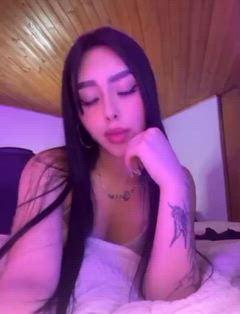 Laura - Foto 87d00101-241d-4a32-a886-5f1536c9c3fa