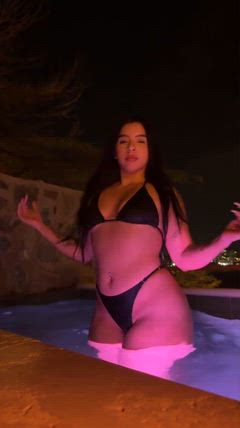 Jessica Bog - Foto 8f88f23a-3d6d-4b5c-9a3b-94a49a96bf99