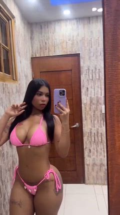 Karol Daniela - Foto 9c187105-137f-4c01-9a27-20d041eae501