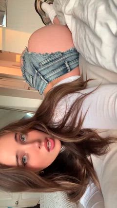 Alisson - Foto a85f2074-2db4-40e3-807e-c62d9b3e0445