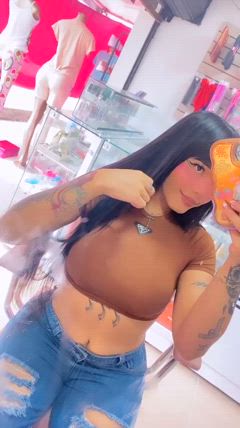 Andrea - Foto c7ccce8f6e424f69bf415e63a34a2412