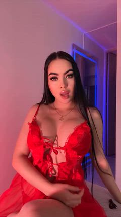 Laura - Foto cd776242-432c-4040-a16e-8fff3813a616