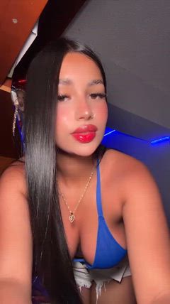 Yina - Foto cdfaf80b-7ddb-4dd7-bbf5-fa4f6b723f33